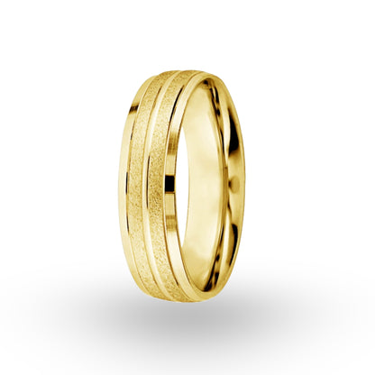 La Argolla de Matrimonio en Oro 14k de ZABULON encapsula la esencia del matrimonio a través de su diseño sofisticado y materiales de la más alta calidad. Es una joya que irradia la promesa de amor eterno y el compromiso compartido entre dos almas.