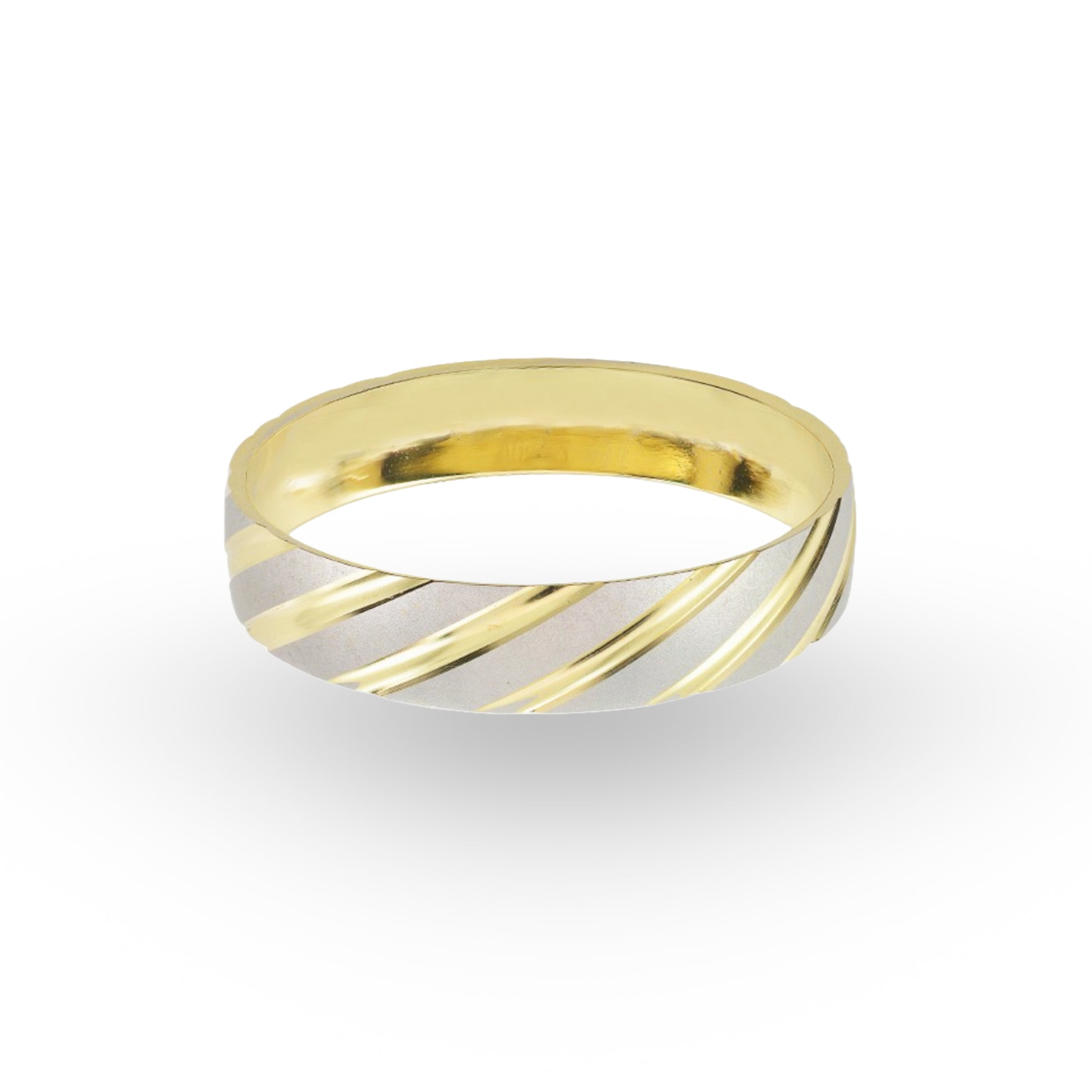 La Argolla de Matrimonio Oro 14k de ZABULON es una síntesis de diseño atemporal y artesanía maestra, una elección exquisita para simbolizar su enlace eterno.