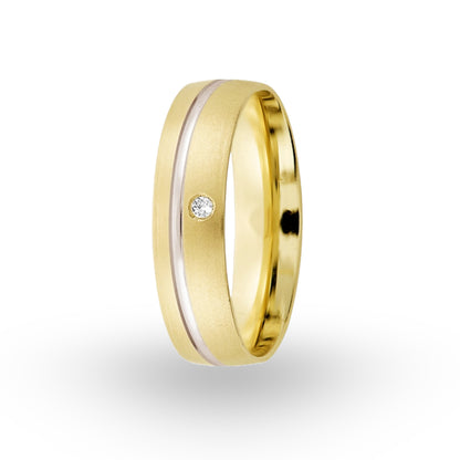 La Argolla de Matrimonio en Oro 14k con Zirconia de ZABULON es una expresión de amor que trasciende lo ordinario. La zirconia, incrustada con maestría, simboliza la luz y claridad que su unión trae a la vida.