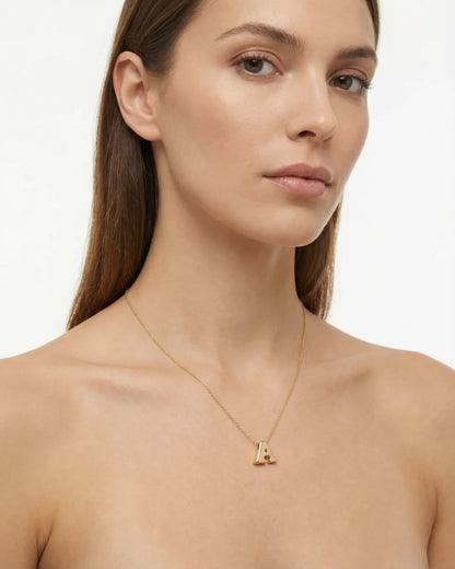 Collar largo ajustable con inicial Oro 14K